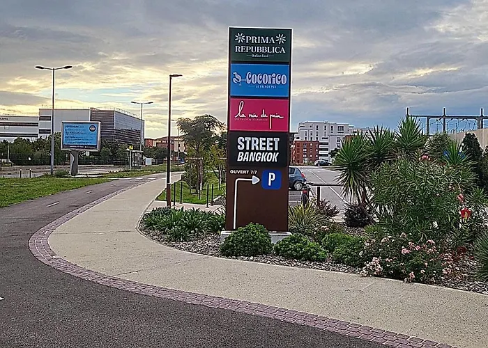 T2 Climatisé Au Cœur Du Pôle Aéronautique,à 8 Minutes De L'aéroport